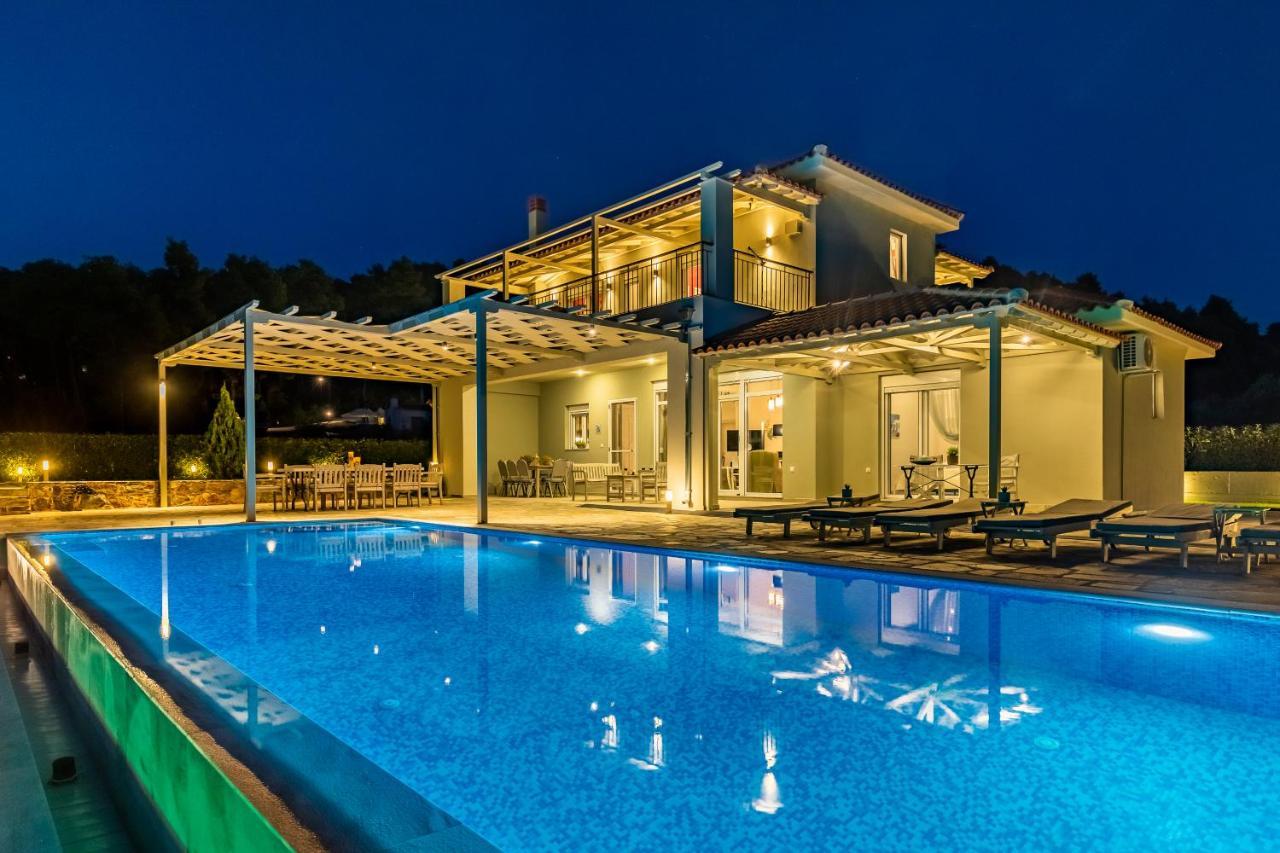 Villa Aelia By Kardous Alikias Ngoại thất bức ảnh